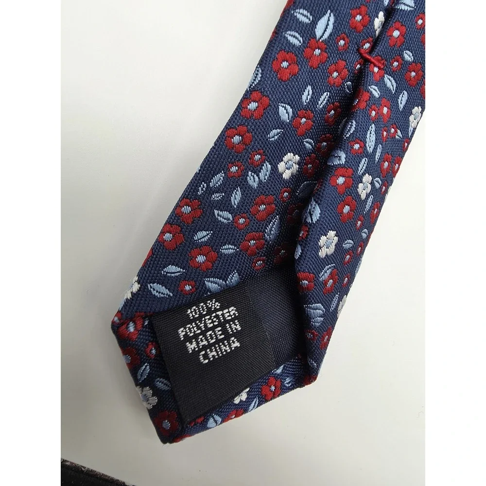 Tommy Hilfiger Polyester Floral Red White Blue Tie 58